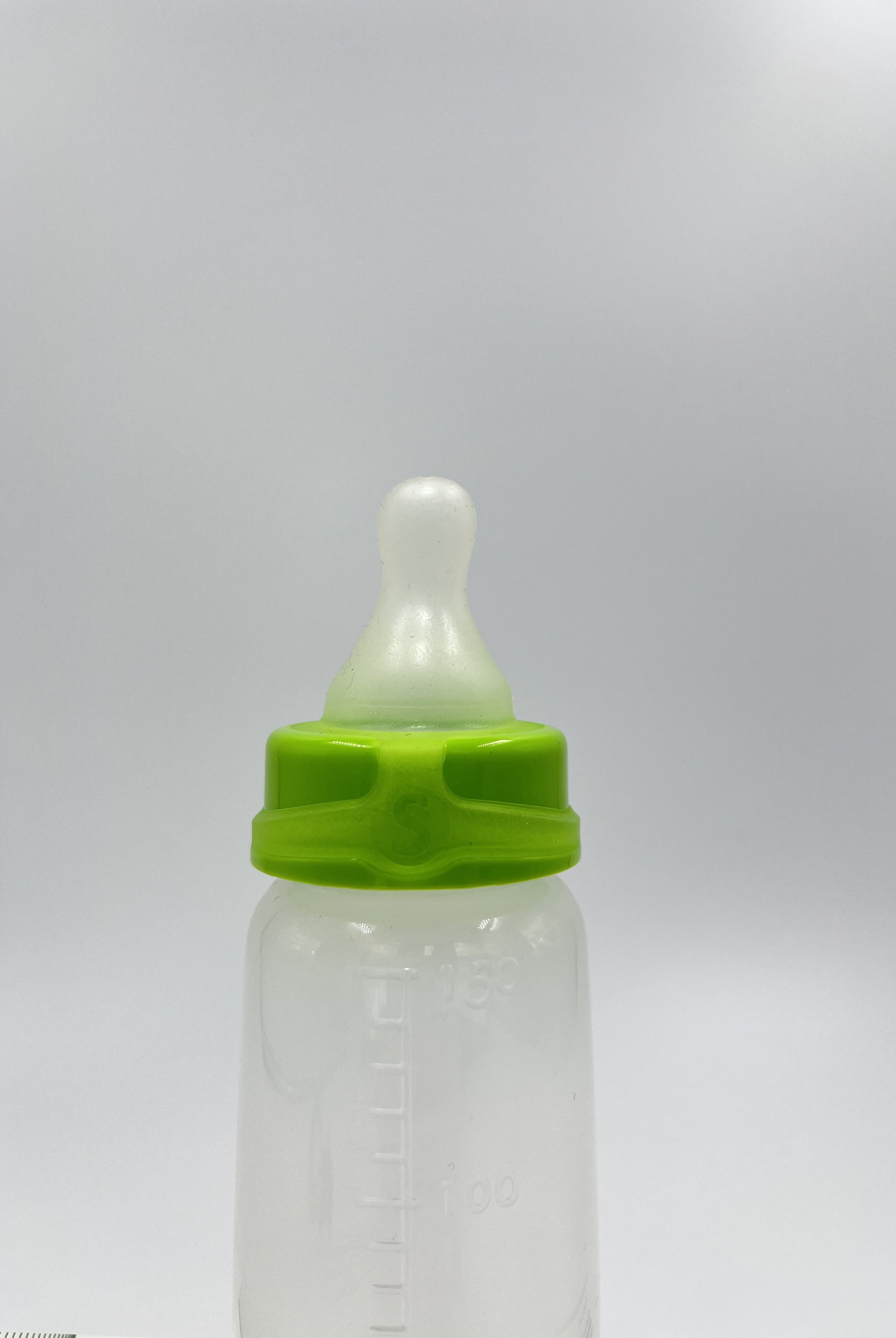Sepal 150ml bottle with green teat