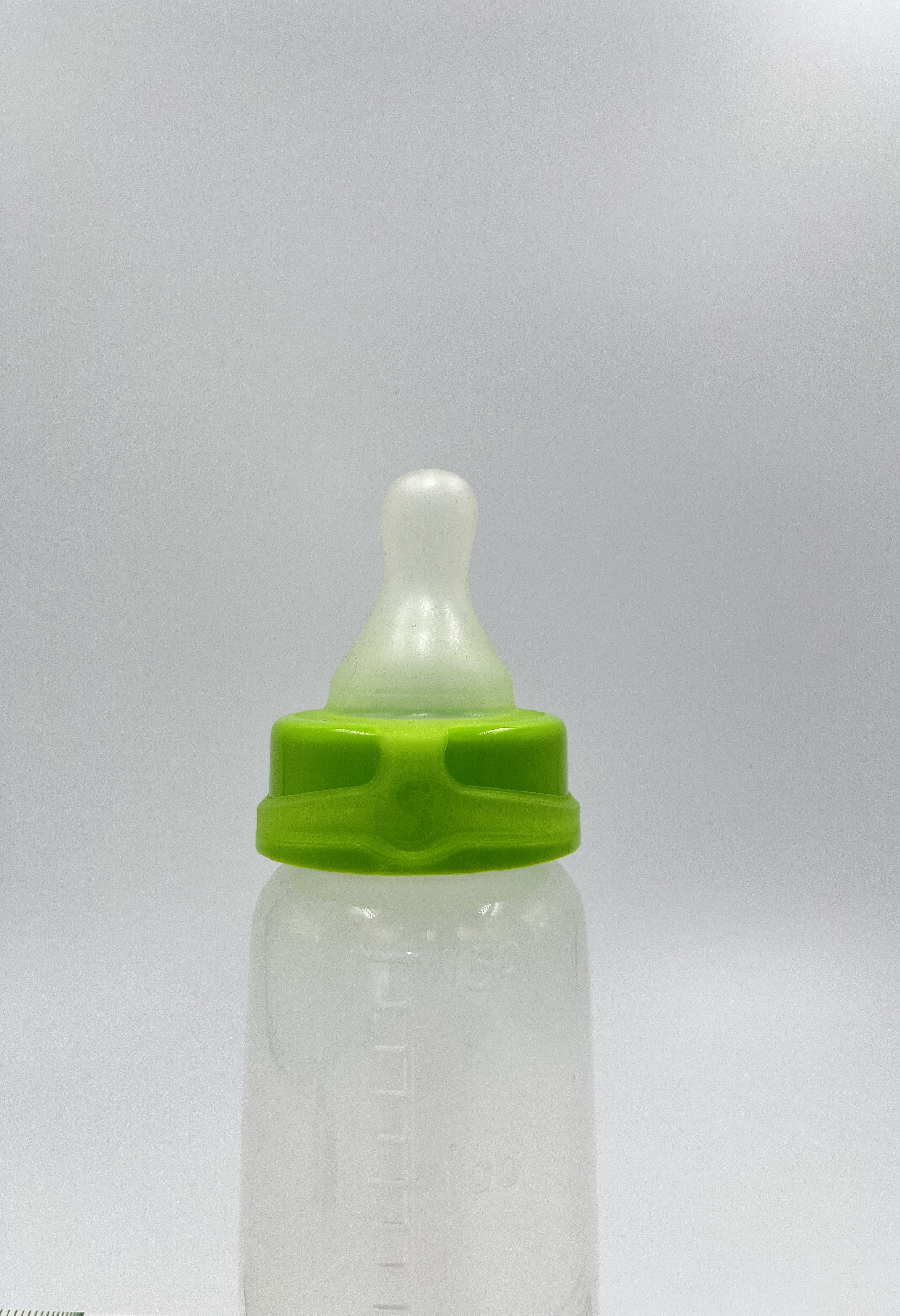 Sepal 150ml bottle with green teat
