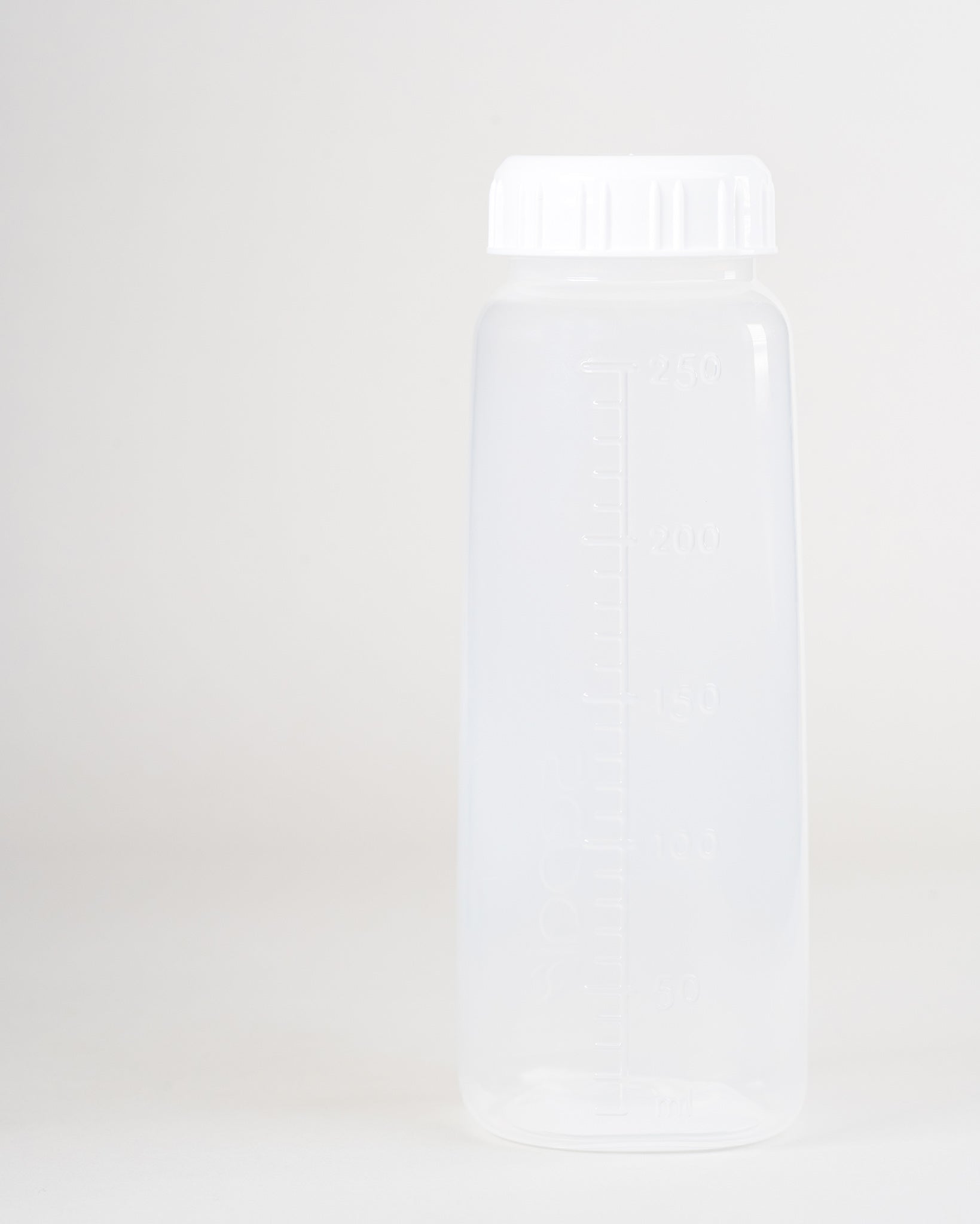 Sepal 250ml Baby Bottle and Sepal white cap